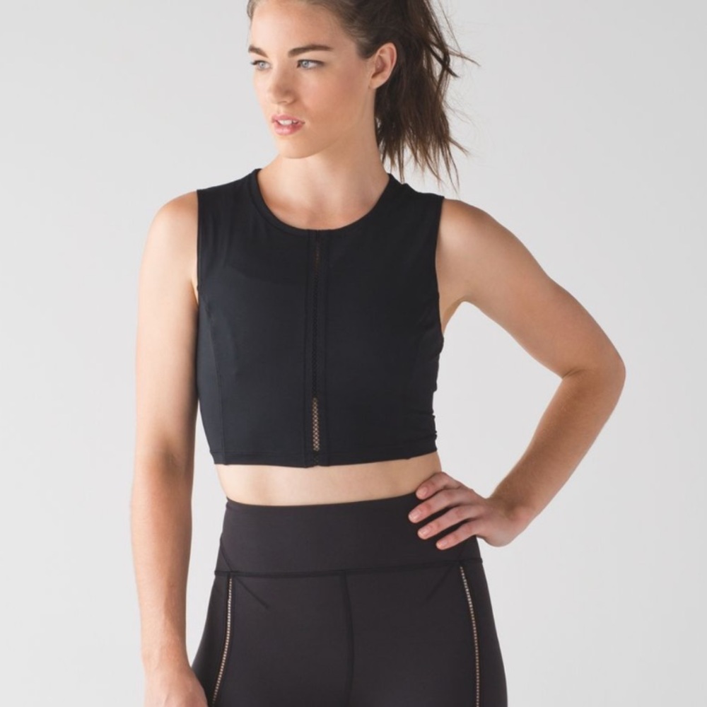 Lululemon Sculpt It Crop Tank size 4 small
